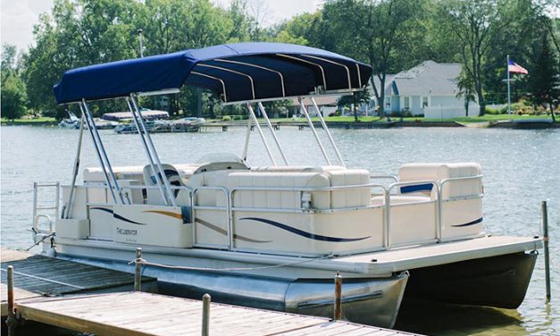 Weathermax Fabric Used On Fully Automatic Pontoon Cover