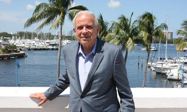 «Miami es mar, es agua», expresa Tomás Regalado, Alcalde de la Ciudad de Miami